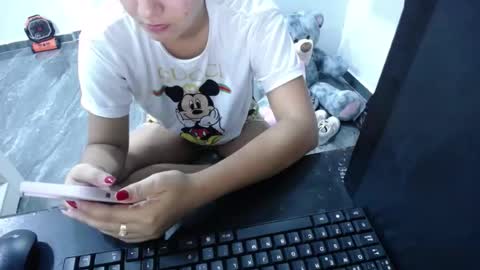 danielaa_foxx online show from July 21, 1:35 pm