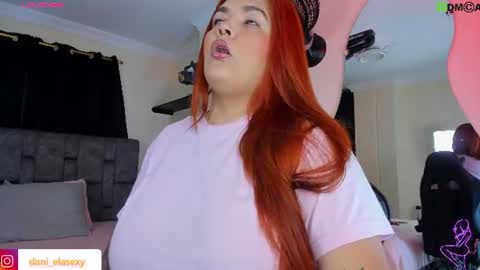 danielasexya online show from September 1, 8:32 pm