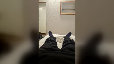 danielbeiro43 online show from June 14, 8:06 pm