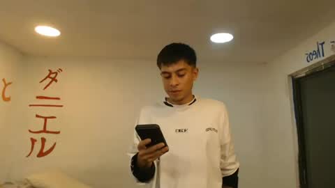 danielitopapii online show from August 4, 11:57 pm