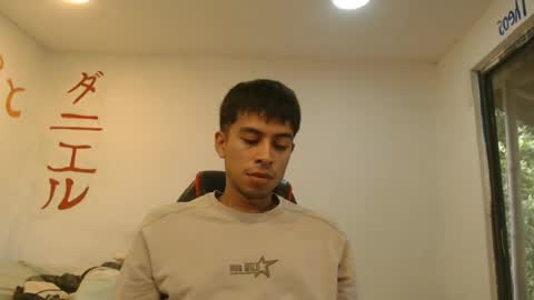 danielitopapii online show from August 14, 12:42 pm