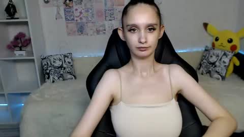 Daniella Martin online show from August 16, 3:32 am