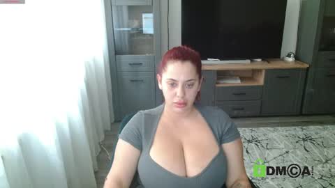 JessicaWhite online show from August 8, 10:37 am