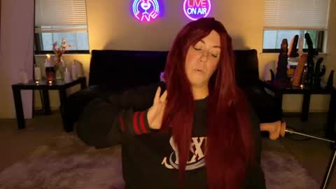 Danielle Banks online show from July 20, 12:02 am