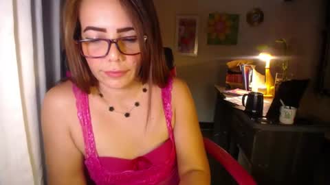 Angie online show from July 21, 11:07 pm