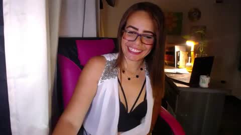 Angie online show from August 7, 7:58 pm