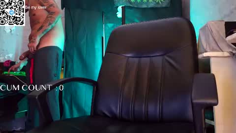 Danielscock420 online show from August 17, 3:44 am