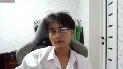 danielswift_ online show from August 6, 5:45 pm