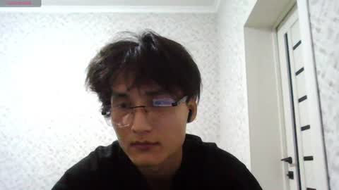 danielswift_ online show from August 14, 11:30 pm