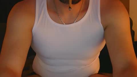 danielthenew1 online show from May 8, 8:55 pm
