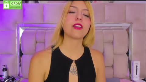 DANIELA online show from August 13, 10:35 pm
