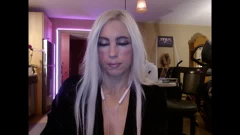 DanikaWhite69 online show from August 14, 2:53 pm