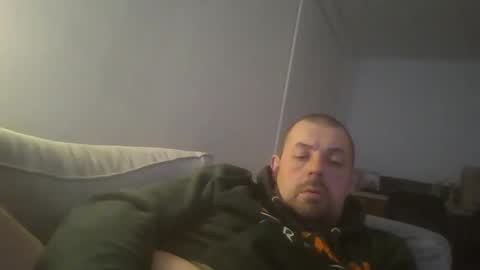 danishman1980 online show from April 2, 10:40 pm