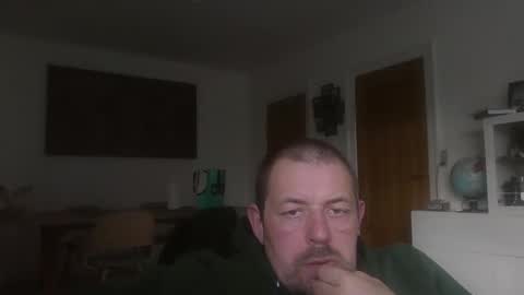 danishman1980 online show from April 26, 4:36 pm