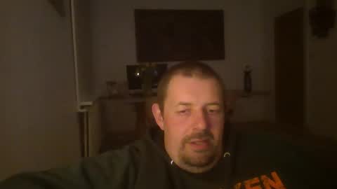 danishman1980 online show from May 8, 9:17 pm