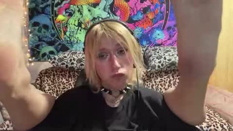 danitavranich online show from August 5, 6:39 pm