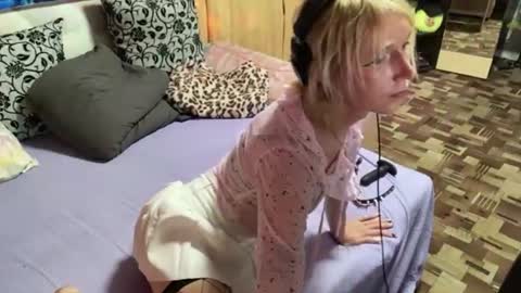 danitavranich online show from August 9, 5:14 pm
