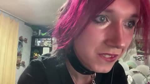 danitavranich online show from August 14, 6:22 pm