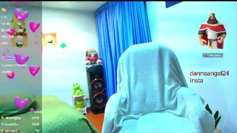 Danna online show from August 14, 1:31 am