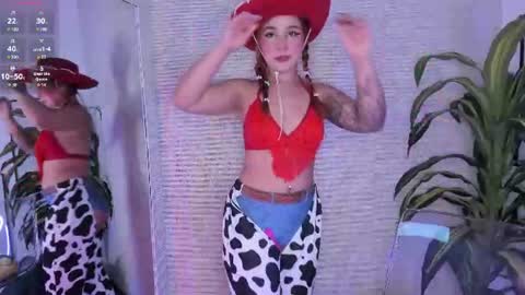 Danna Ortega online show from August 12, 11:45 am