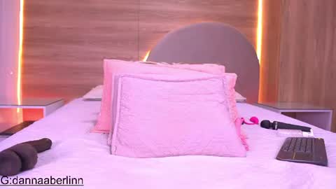 Danna Berlin  online show from August 10, 9:27 pm