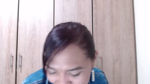 dannamomcerratt online show from August 16, 3:54 am