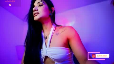 Danna Wells online show from July 30, 2:52 am