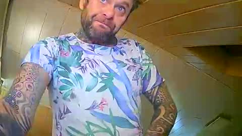 DannotDon online show from March 21, 1:53 am