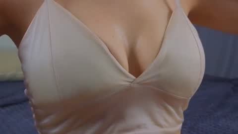 Misty online show from August 11, 11:12 am