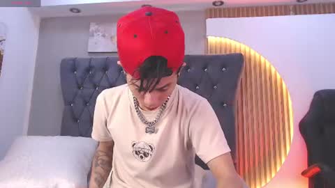 Danny online show from August 6, 1:21 pm