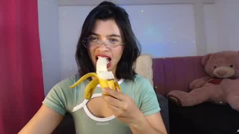 daniela online show from July 31, 5:40 pm