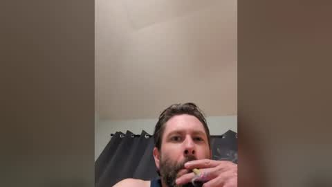danooo1984 online show from May 2, 3:22 am