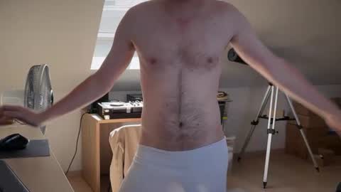 dansendepenis online show from June 29, 9:45 am