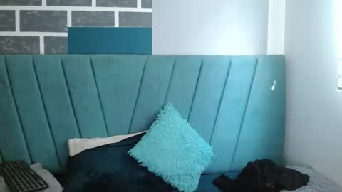 dante_black_1 online show from May 8, 12:51 pm