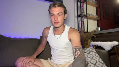 Dante and Ray online show from August 30, 10:32 pm