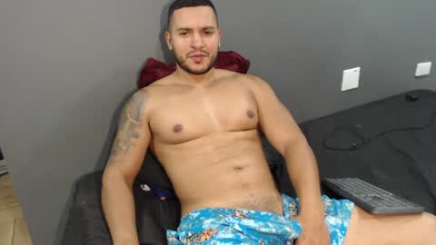 dantebrown1 online show from July 24, 3:09 am