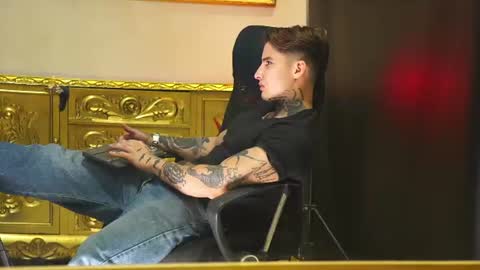 Dante coppola online show from July 24, 3:31 am