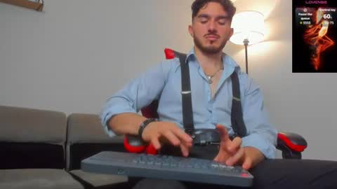 dantee_blake online show from August 4, 8:39 pm