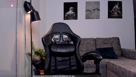 danteread online show from August 5, 4:43 am