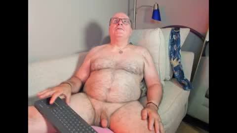 Mark online show from August 13, 7:11 am