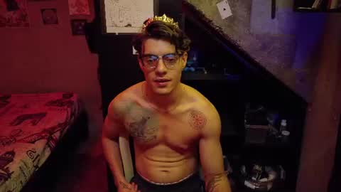 dany_kyng online show from August 16, 7:18 pm