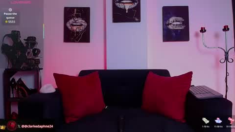 daphne_clarke online show from July 30, 2:13 pm