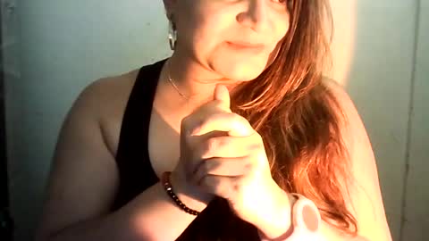 dapnne online show from August 13, 7:17 pm