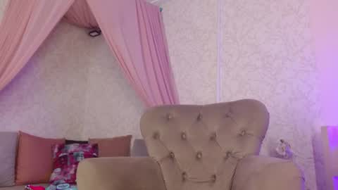 Darana  online show from August 8, 11:38 pm