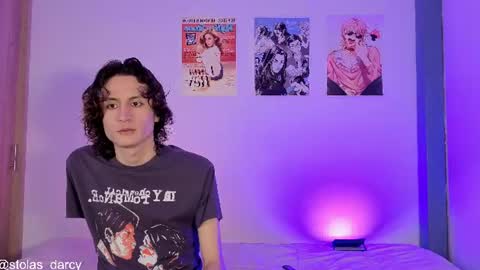 darcy_and_stolas online show from July 28, 8:48 pm
