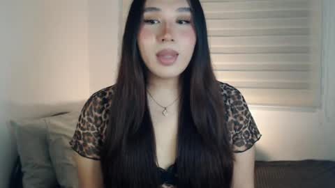 Darcy online show from August 14, 8:12 pm
