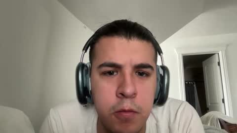 darekfavor12 online show from March 23, 5:29 pm