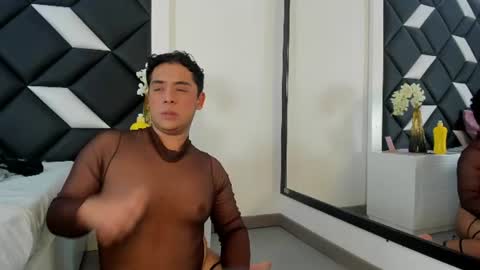 Darian  online show from August 8, 5:02 pm