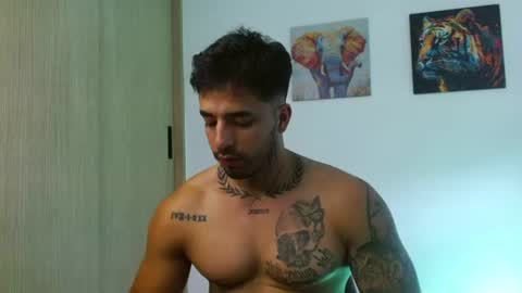Darius Phoenix  online show from July 23, 7:38 pm