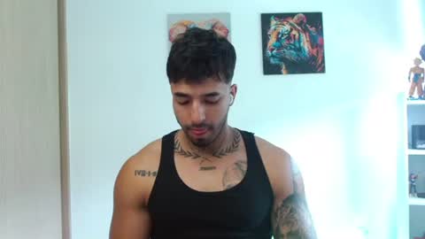 Darius Phoenix  online show from July 27, 4:45 pm